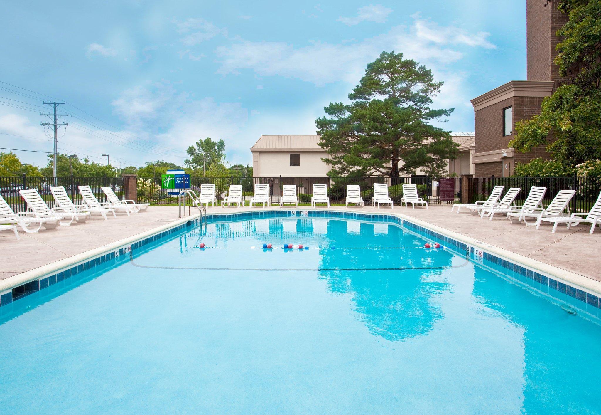Holiday Inn Express Schaumburg-Rolling Meadows By Ihg Зручності фото