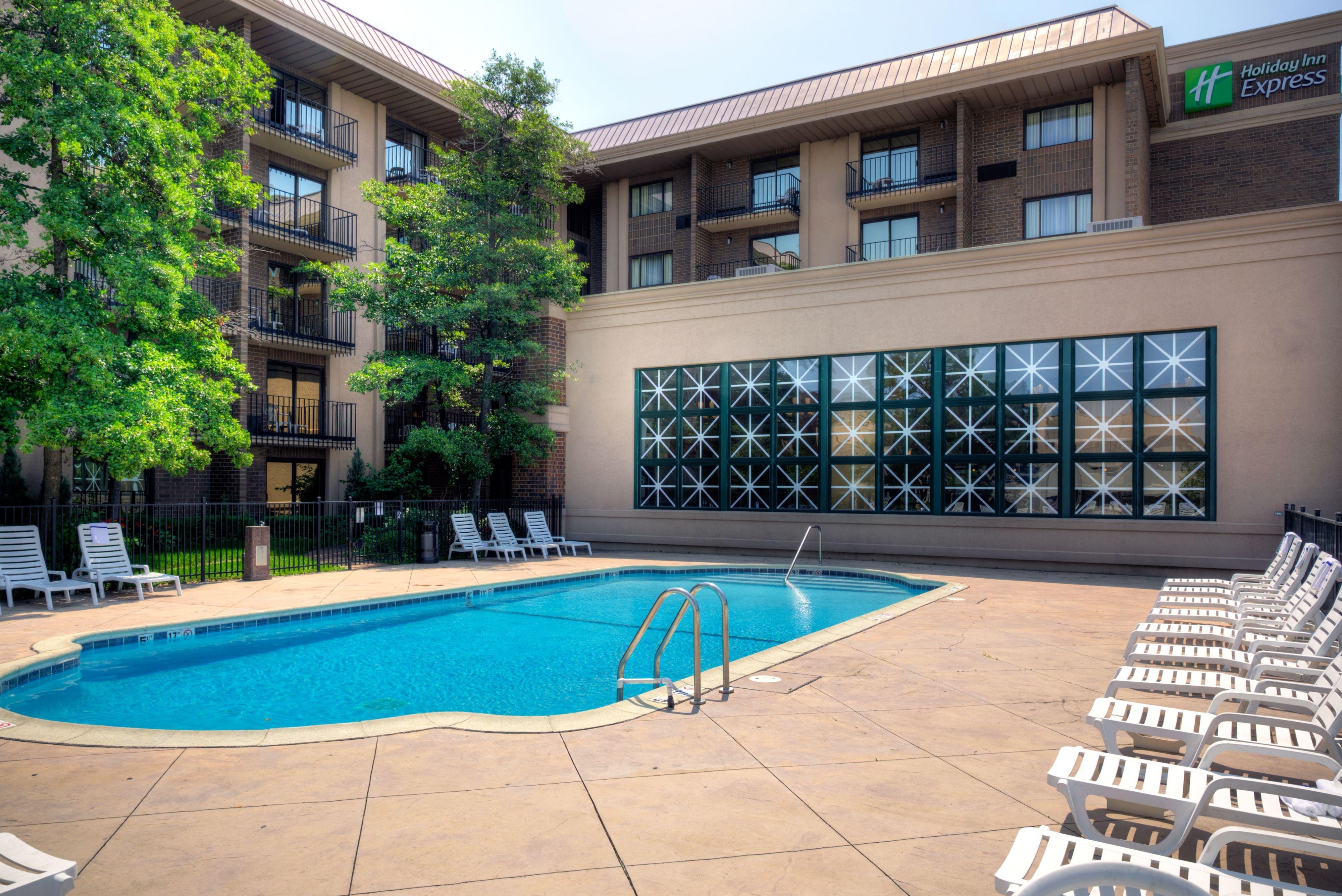 Holiday Inn Express Schaumburg-Rolling Meadows By Ihg Екстер'єр фото